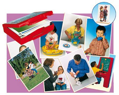 Maletín con fotografías de acciones